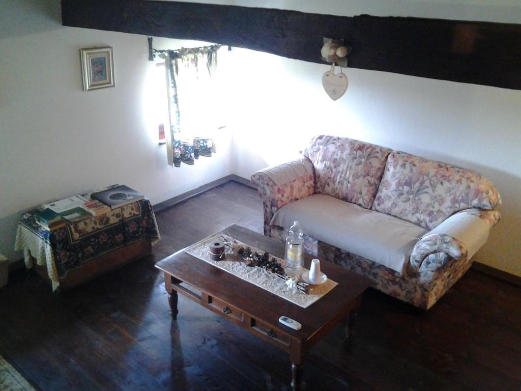 Agriturismo Casa Delle Rose Winery Ruttàrs Eksteriør bilde